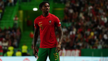 Rafael Leao diincar Chelsea di tengah spekulasi perpanjangan kontrak di AC Milan