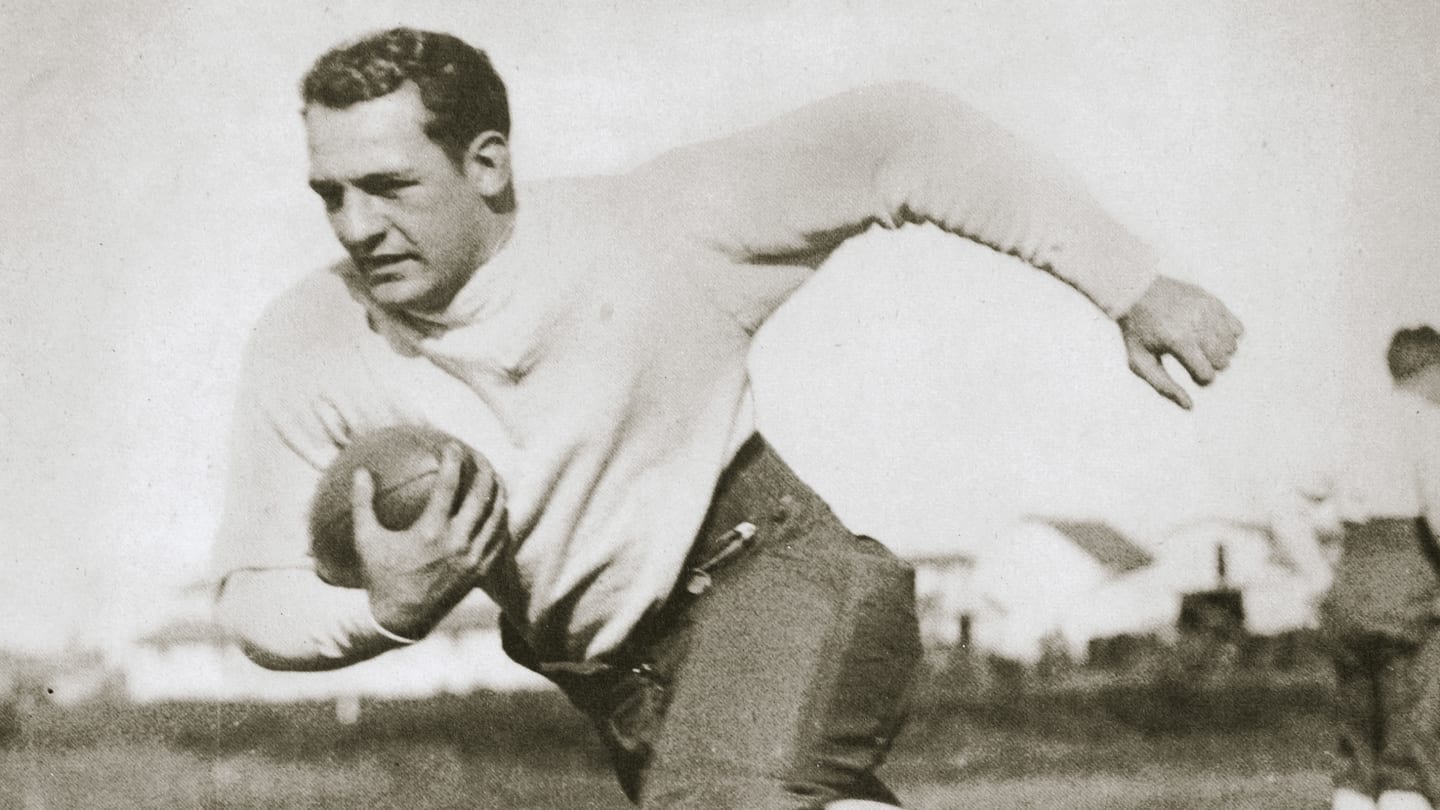 Chicago Bears Countdown to Kickoff: 77 Days with Red Grange