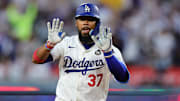 Teoscar Hernández podría pasar de Los Angeles a los Yankees 