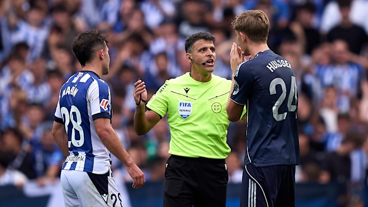 D. Huijsen suspendu face à la Real Sociedad D. Huijsen suspendu face à la Real Sociedad