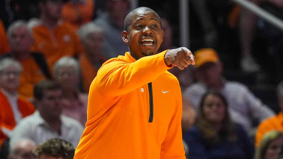 Tennessee associate head coach Justin Gainey points during a NCAA basketball game between the Tennessee Volunteers and Tennessee State Tigers at Thompson-Boling Arena at Food City Center in Knoxville, Tenn., on Nov. 20, 2025.