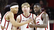 Oklahoma's Jeremiah Fears, Dayton Forsythe and Duke Miles.