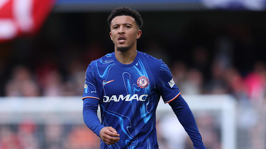 Jadon Sancho in action for Chelsea
