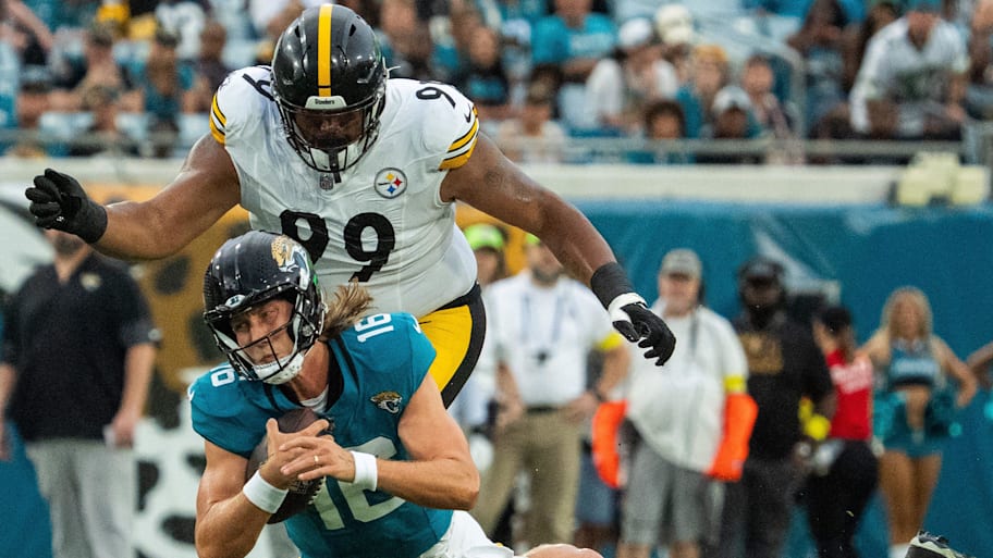 Steelers unveil new throwback uniforms