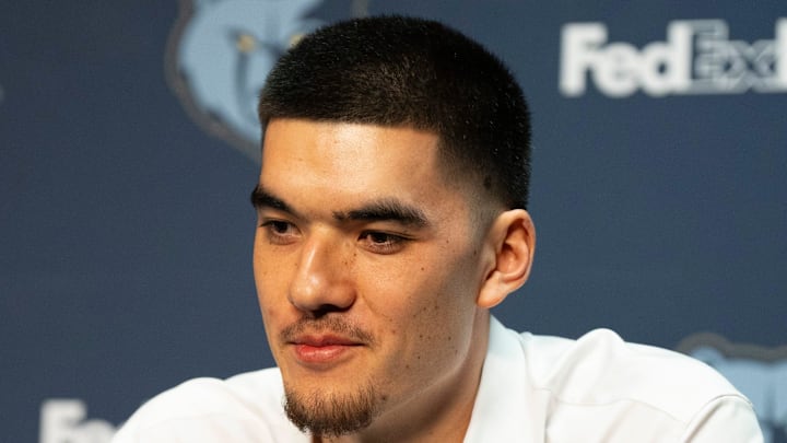 Zach Edey, a first-round draft pick for the Grizzlies, answers a question during a press conference to introduce the team’s 2024 NBA Draft picks at FedExForum on Friday, June 28, 2024.