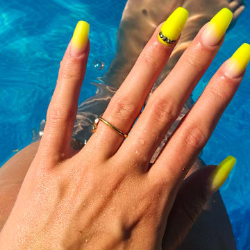 Summer nails