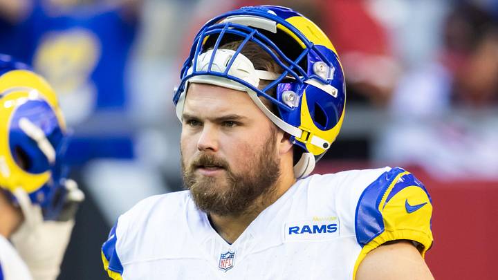Los Angeles Rams  offensive lineman Coleman Shelton (65) against the Arizona Cardinals at State Farm Stadium on Dec 7, 2025.