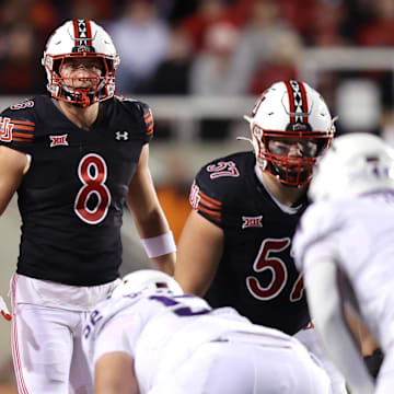 Utah Utes linebacker Lander Barton (8) was selected as one of the team's captains for the 2025 season.