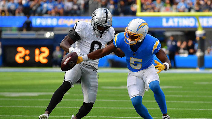 Oct 1, 2023; Inglewood, California, USA; Las Vegas Raiders cornerback Jakorian Bennett (0) blocks a
