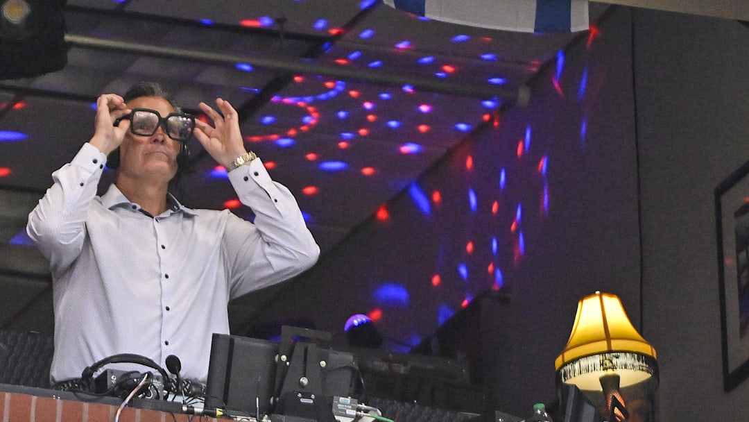 Bally Sports broadcaster Chip Caray during the third inning of a game between the St. Louis Cardinals and the Texas Rangers at Busch Stadium on July 29, 2024.