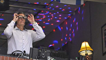 Bally Sports broadcaster Chip Caray during the third inning of a game between the St. Louis Cardinals and the Texas Rangers at Busch Stadium on July 29, 2024.