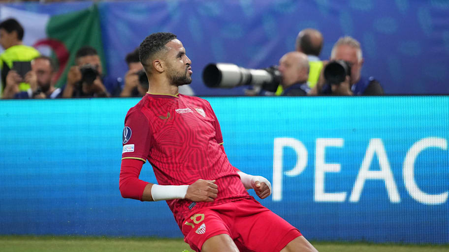 Yousseff En-Nesyri of Sevilla