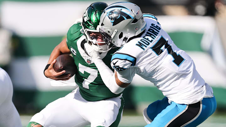 New York Jets quarterback Justin Fields and Carolina Panthers safety Tre'von Moehrig