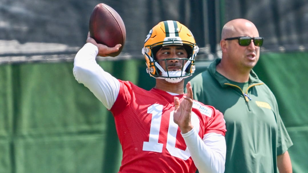 Jun 11, 2025; Green Bay, WI, USA;  Green Bay Packers quarterback Jordan Love (10) participates in the team's minicamp at Ray Nitschke Field. Mandatory Credit: Benny Sieu-Imagn Images