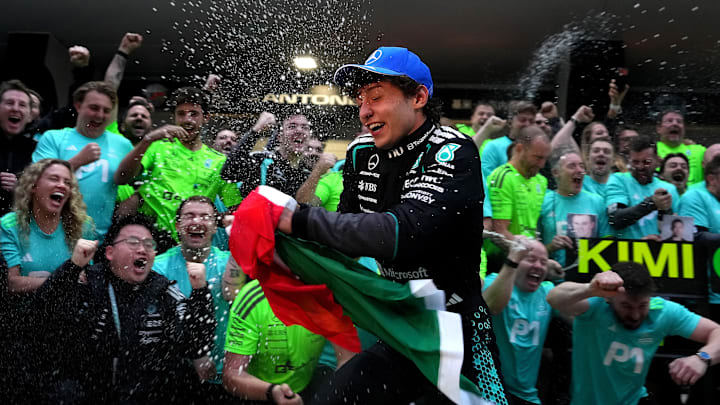 En el mismo asiento que ocupó Lewis Hamilton, Kimi Antonelli ganó su primera carrera a los 19 años.