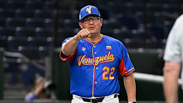 López viene de dirigir a Venezuela en el pasado Premier12