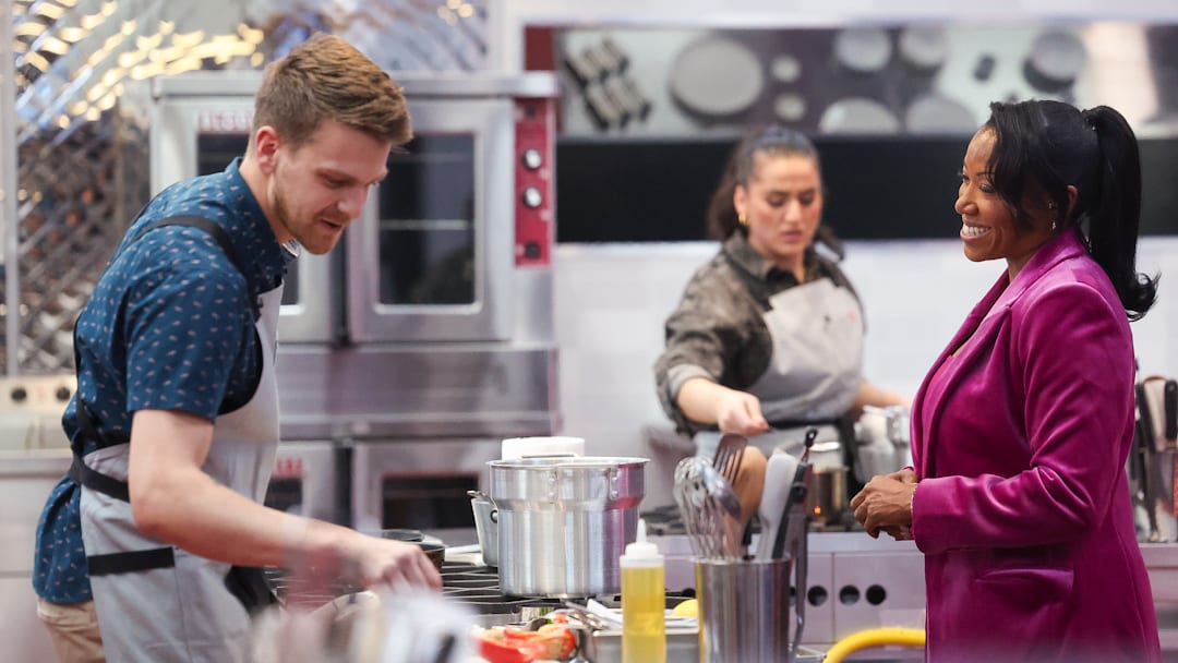 NEXT LEVEL CHEF: L-R: Contestant Austin, contestant Iman and Nyesha Arrington in the NEXT LEVEL CHEF episode "Pro Chef" airing Thursday, Feb. 27 (8:00-9:00 PM ET/PT) on FOX. CR: Lorraine O’Sullivan / FOX. ©2025 FOX Media LLC.