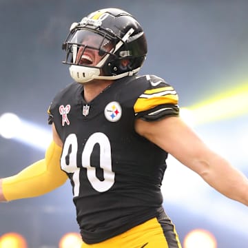 Dec 25, 2024; Pittsburgh, Pennsylvania, USA;  Pittsburgh Steelers linebacker T.J. Watt (90) reacts as he takes the field against the Kansas City Chiefs at Acrisure Stadium. Mandatory Credit: Charles LeClaire-Imagn Images