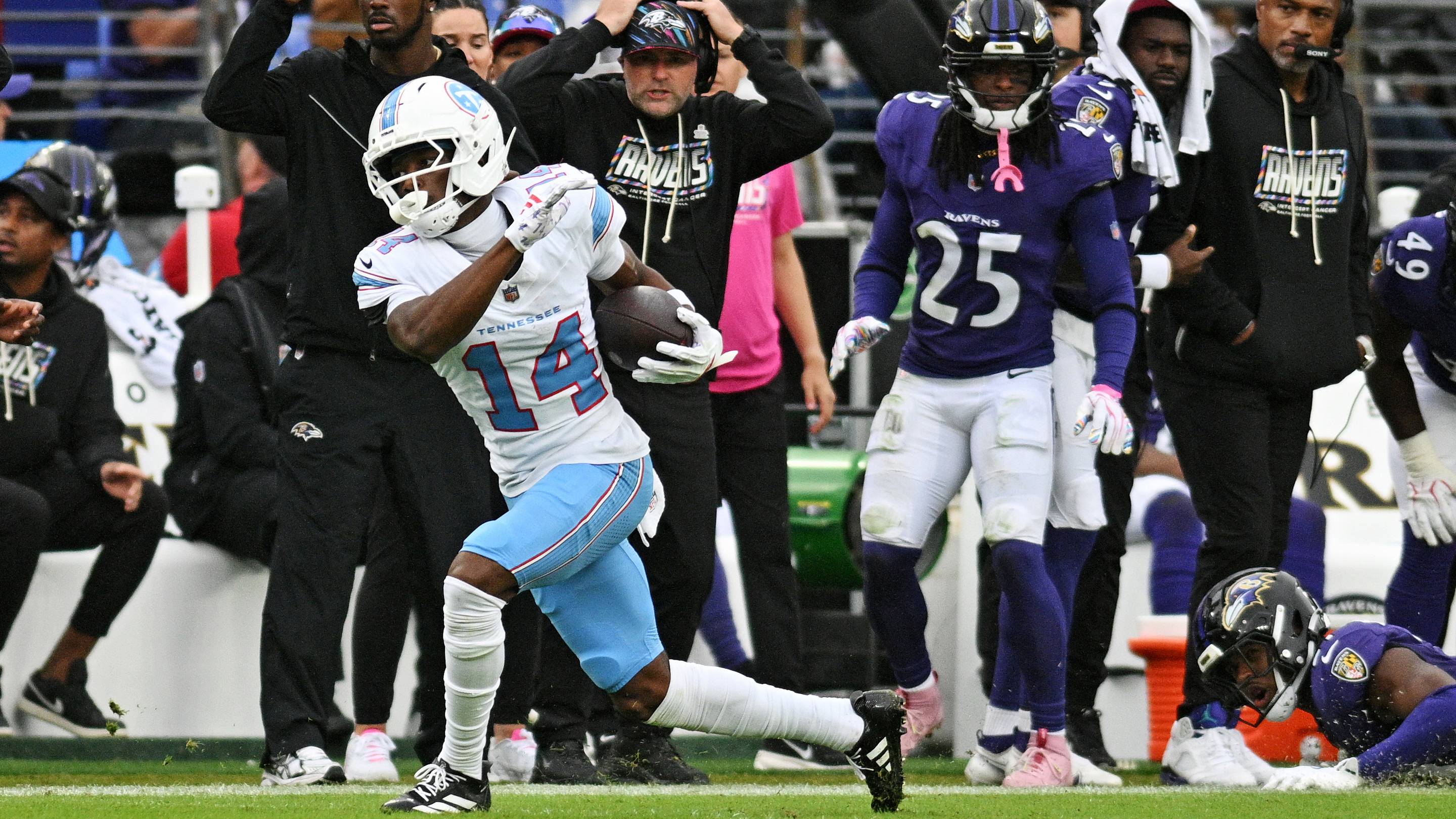 2 Winners and Losers From Titans' Week 4 Loss to Ravens: Carnell Tate's Big Day Not Big Enough