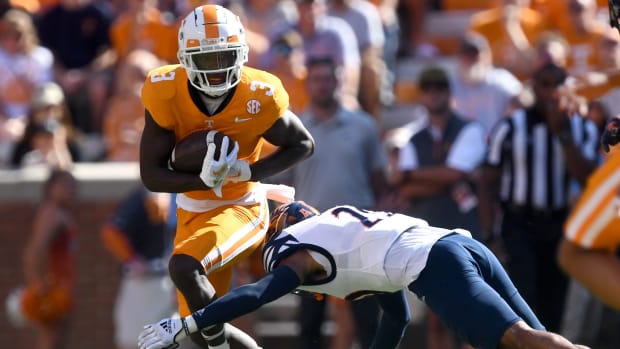 Tennessee defensive back Dee Williams (3) escapes a tackle by UTSA safety Elliott Davison (29) during a football game between Tennessee and UTSA at Neyland Stadium in Knoxville, Tenn., on Saturday, Sept. 23, 2023.