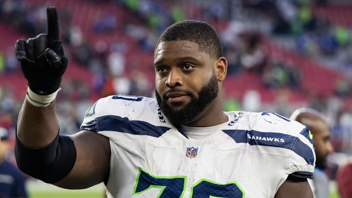 Seattle Seahawks guard Laken Tomlinson 