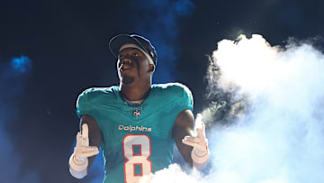 Tennessee Titans v Miami Dolphins
