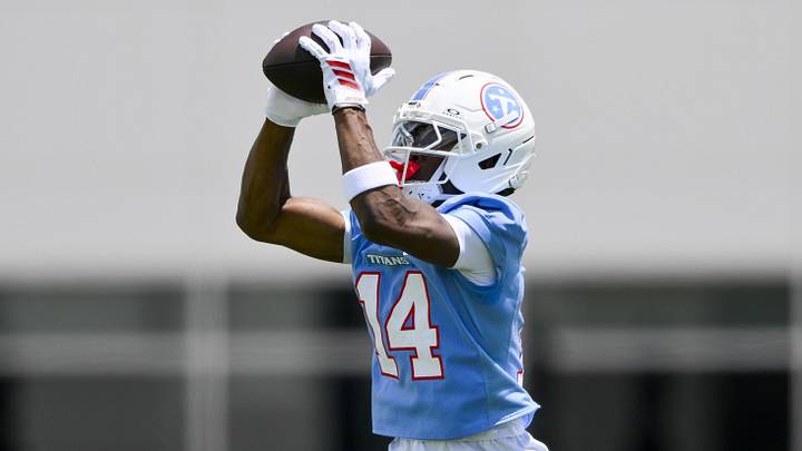 Carnell Tate 