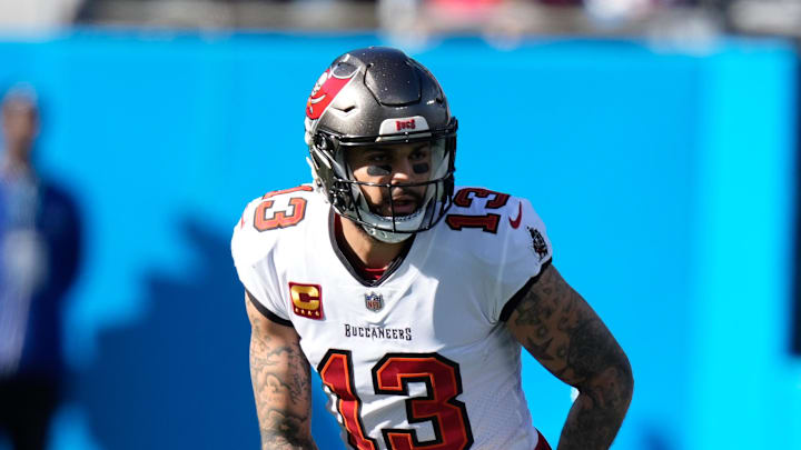 Jan 7, 2024; Charlotte, North Carolina, USA; Tampa Bay Buccaneers wide receiver Mike Evans (13) during the first quarter against the Carolina Panthers at Bank of America Stadium. Mandatory Credit: Jim Dedmon-Imagn Images