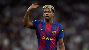 Lamine Yamal et le FC Barcelone affrontent Elche ce dimanche en Liga