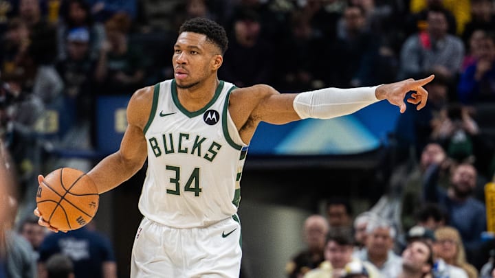 Milwaukee Bucks forward Giannis Antetokounmpo (34) dribbles the ball in the second quarter against the Indiana Pacers at Gainbridge Fieldhouse. 