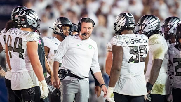 Oregon Ducks Big Ten Power Rankings Penn State Nittany Lions Indiana Hoosiers Ohio State Buckeyes UCLA Bruins Dan Lanning