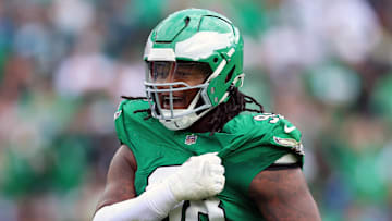 Eagles defensive tackle Jalen Carter underwent procedures on both shoulders this week.