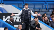 Mauricio Pochettino kembali soroti manajemen Chelsea ketika membahas masa depannya di Stamford Bridge.