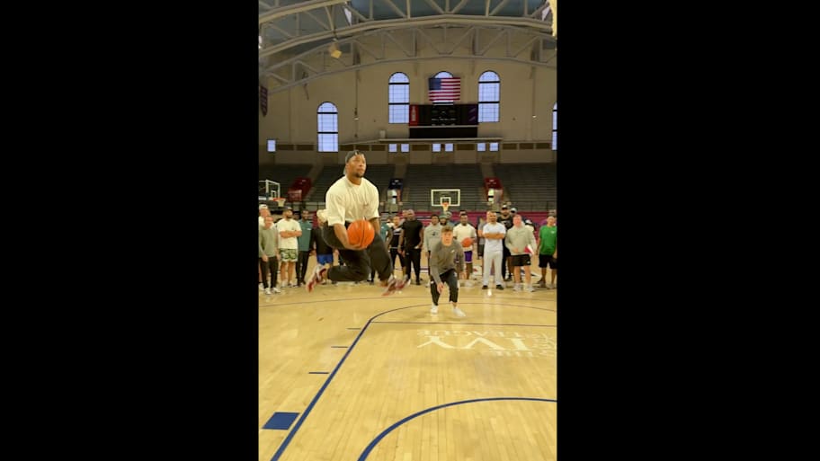 Saquon Barkley and Cooper DeJean going for an alley-oop during an Eagles outing on May 23, 2025. | Philadelphia Eagles / X / Screensho