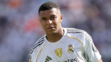 Kylian Mbappé devrait débuter la rencontre face à Tirol.