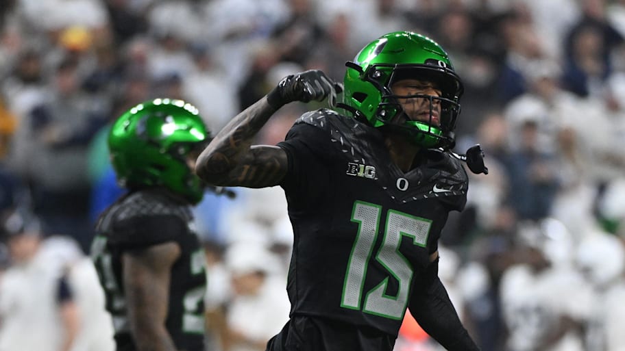 Oregon Ducks wide receiver Tez Johnson reacts after a run for a gain during the second quarter against the Penn State Nittany Lions. | Robert Goddin-Imagn Images
