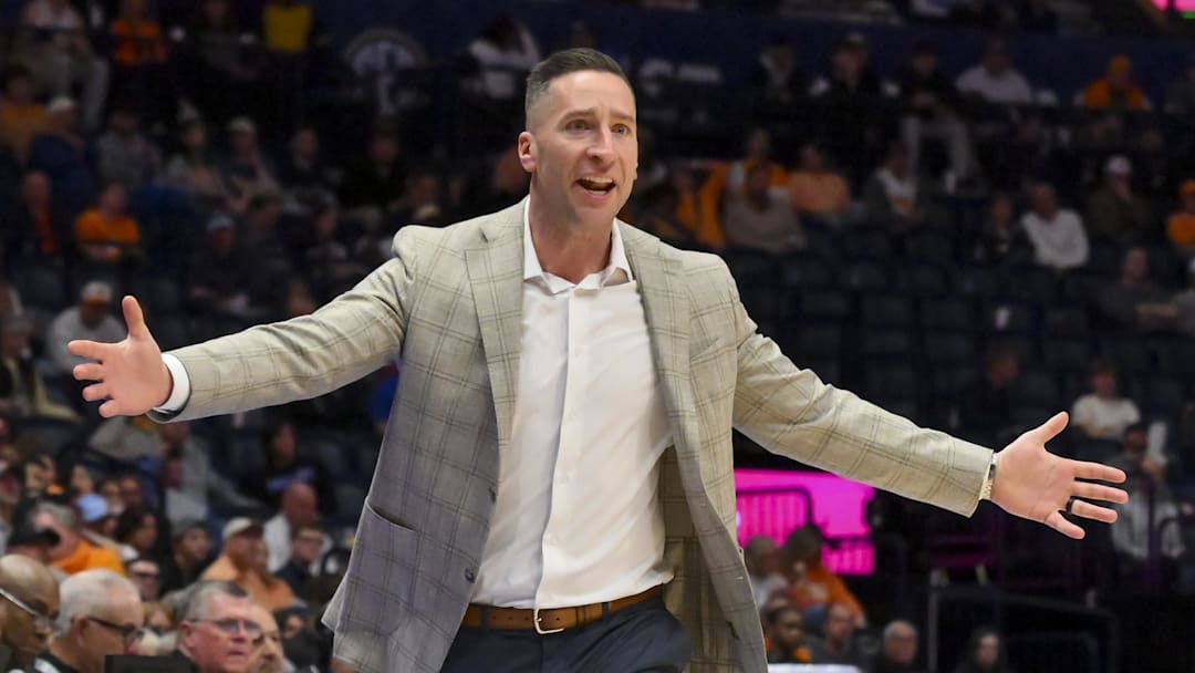 Auburn Tigers head coach Steven Pearl and his team take on Seattle on Sunday in the second round of the NIT. Auburn Tigers head coach Steven Pearl and his team take on Seattle on Sunday in the second round of the NIT.