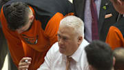 Feb 1, 2018; Stanford, CA, USA; Oregon State Beavers head coach Wayne Tinkle talks to his troops during a timeout in the second half of an NCAA men's college basketball game against the Stanford Cardinal at Maples Pavilion. Mandatory Credit: D. Ross Cameron-Imagn Images