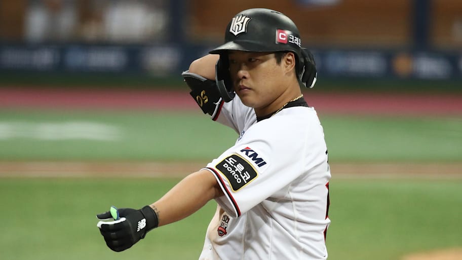 KT Wiz first baseman Kang Baek Ho is expected to move to MLB in 2026. | Chung Sung-Jun/Getty Images