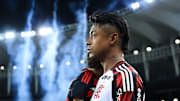 Bruno Henrique enfrenta desafios fora de campo, mas segue firme no Flamengo 