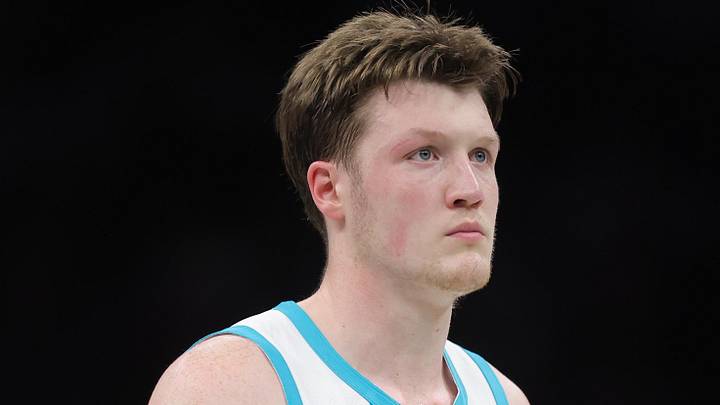 Mar 31, 2026; Brooklyn, New York, USA; Charlotte Hornets guard Kon Knueppel (7) during the fourth quarter against the Brooklyn Nets at Barclays Center. Mandatory Credit: Brad Penner-Imagn Images