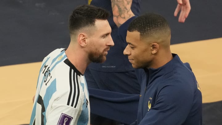 Lionel Messi y Kylian Mbappé se vieron las caras en la final del Mundial 2022, el cual ganó Argentina en penales