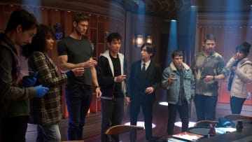 The Umbrella Academy. (L to R) Robert Sheehan as Klaus Hargreeves, Emmy Raver-Lampman as Allison Hargreeves, Tom Hopper as Luther Hargreeves, Justin H. Min as Ben Hargreeves, Aidan Gallagher as Number Five, Elliot Page as Viktor Hargreeves, David Castañeda as Diego Hargreeves, Ritu Arya as Lila Pitts in episode 401 of The Umbrella Academy. Cr. Christos Kalohoridis/Netflix © 2024