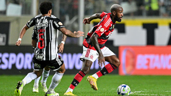 Atlético e Flamengo despontam como candidatos ao título do Brasileirão.