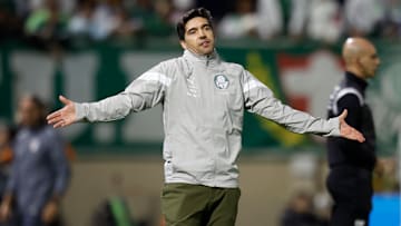 Abel Ferreira recebeu amarelo e foi expulso contra o São Paulo