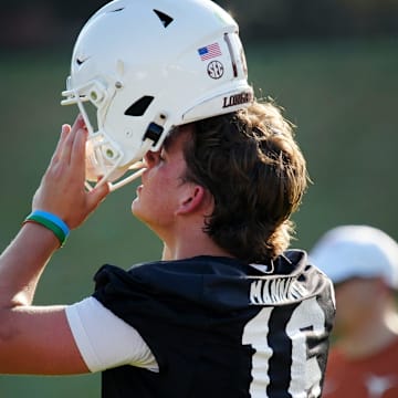 Arch Manning assumes the No. 1 QB role at Texas and head into 2025 as the +700 favorite to win the Heisman.
