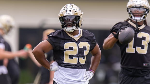 Clyde Edwards-Helaire.