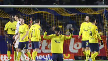 Union SG player celebrates against Westerlo