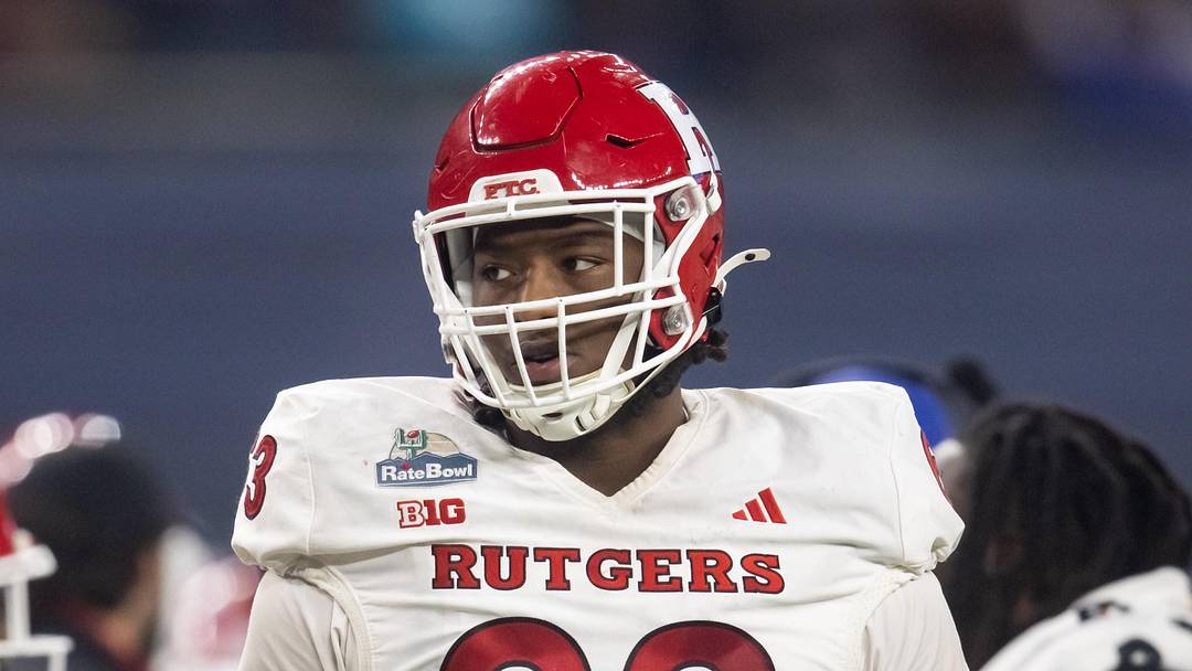 Dec 26, 2024; Phoenix, AZ, USA; Rutgers Scarlet Knights offensive lineman Taj White (63) against the Kansas State Wildcats during the Rate Bowl at Chase Field. Mandatory Credit: Mark J. Rebilas-Imagn Images Dec 26, 2024; Phoenix, AZ, USA; Rutgers Scarlet Knights offensive lineman Taj White (63) against the Kansas State Wildcats during the Rate Bowl at Chase Field. Mandatory Credit: Mark J. Rebilas-Imagn Images