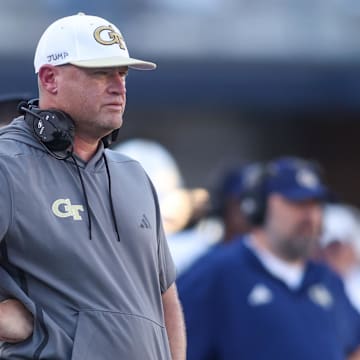 Bill Belichick's buyout and contract sends clear message on future at